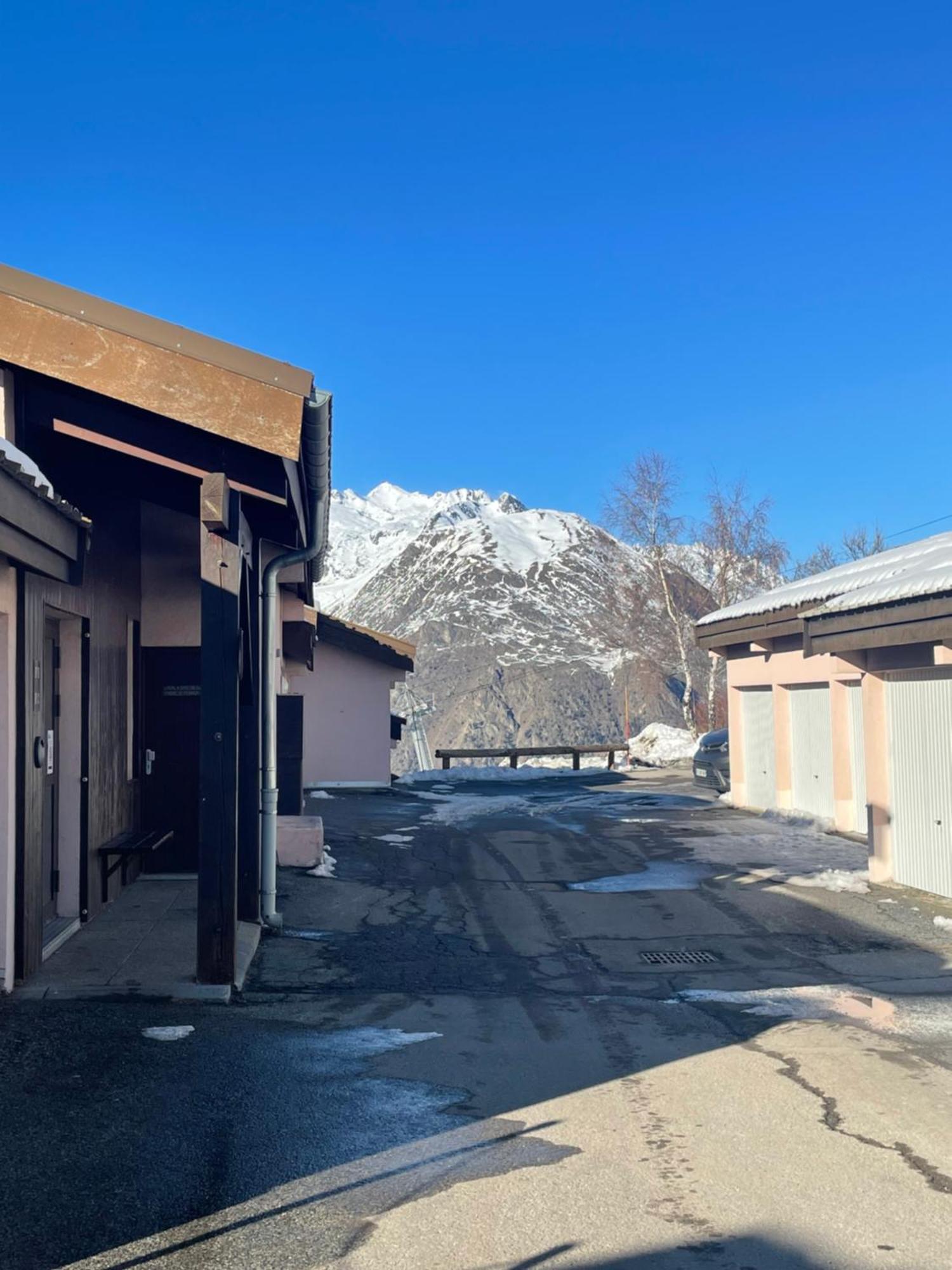 Petit Appartement Labellise Les 2 Alpes Residence Arc En Ciel Telesiege Petite Aiguille Les Deux Alpes Dış mekan fotoğraf